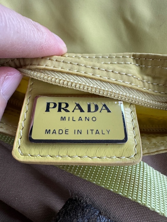 ショルダー（ブランドバッグ）の商品画像 - 査定依頼日：2025年12月4日 - 最高査定価格：30,000円