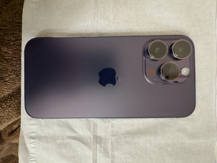 iPhone 14 Pro 128GB docomo（スマホ）の商品画像 - 査定依頼日：2025年12月21日 - 最高査定価格：60,000円