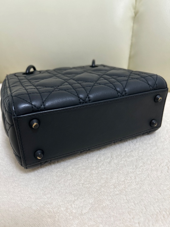 ディオール  （ブランドバッグ）の商品画像 - 査定依頼日：2026年3月19日 - 最高査定価格：300,000円