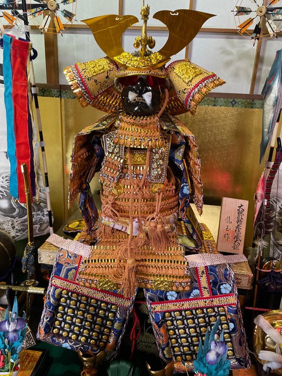 5月人形（美術品・骨董品）の商品画像 - 査定依頼日：2026年5月1日 - 最高査定価格：5,000円