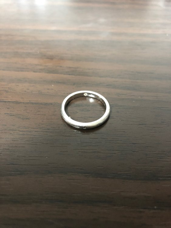 ショーメ　結婚指輪　サイズ２２号（62）　内側ダイヤ有り（金・貴金属）の商品画像 - 査定依頼日：2022年9月10日 - 最高査定価格：25,000円