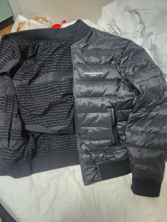 ダウンジャケット（古着・ファッション）の商品画像 - 査定依頼日：2026年2月27日