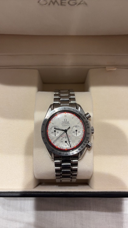 オメガ スピードマスター 3517.3（高級時計）の商品画像 - 査定依頼日：2025年10月23日 - 最高査定価格：410,000円