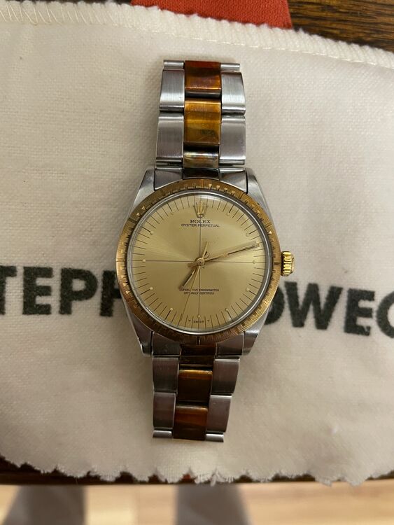 オイスターパーペチュアル（高級時計）の商品画像 - 査定依頼日：2025年10月5日 - 最高査定価格：730,000円