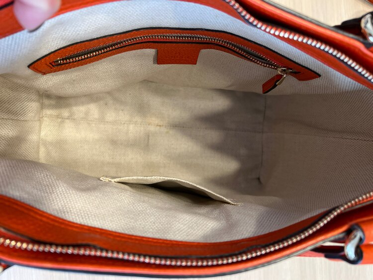 GUCCI グッチ ソーホー インターロッキングG ハンドバッグ ショルダーバッ（ブランドバッグ）の商品画像 - 査定依頼日：2025年3月2日 - 最高査定価格：60,000円