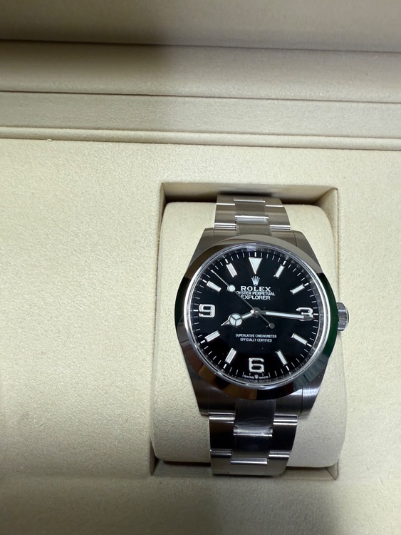 ロレックス エクスプローラー 224270（高級時計）の商品画像 - 査定依頼日：2025年6月14日 - 最高査定価格：1,410,000円