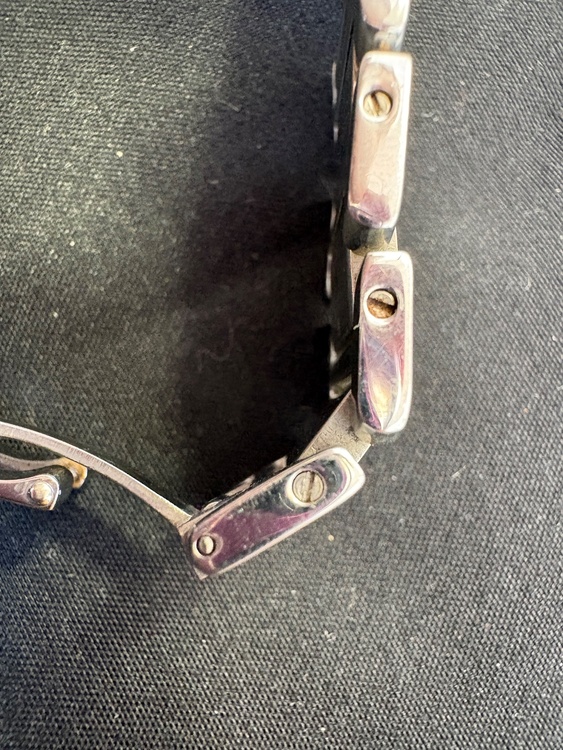 カルティエ タンク （高級時計）の商品画像 - 査定依頼日：2026年2月14日 - 最高査定価格：420,000円