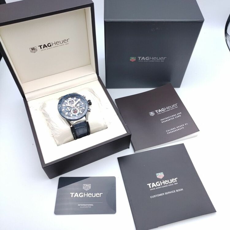 キャリバーホイヤー01  ブルー レッド スケルトン（高級時計）の商品画像 - 査定依頼日：2025年9月5日 - 最高査定価格：350,000円