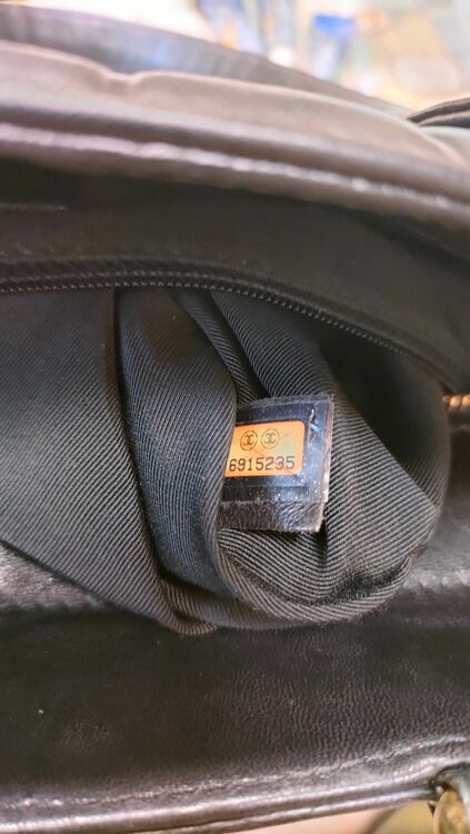 シャネル　ラムスキン　チョコバー　トートバッグ（ブランドバッグ）の商品画像 - 査定依頼日：2025年9月10日 - 最高査定価格：100,000円