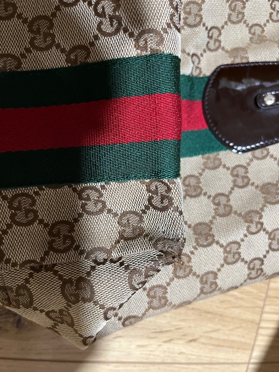 GUCCIトート（ブランドバッグ）の商品画像 - 査定依頼日：2025年9月30日 - 最高査定価格：40,000円