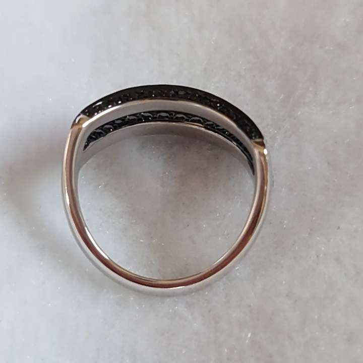 カラッチ リング（宝石）の商品画像 - 査定依頼日：2023年10月18日 - 最高査定価格：50,000円