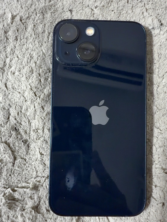 iPhone 13 mini 256GB SIMフリー（スマホ）の商品画像 - 査定依頼日：2026年1月20日 - 最高査定価格：36,000円