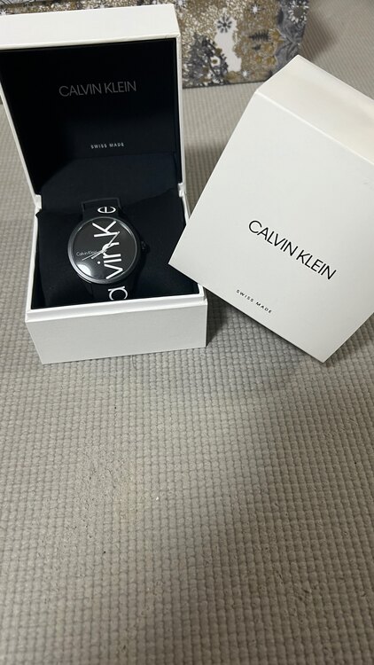 カルバンクライン（高級時計）の商品画像 - 査定依頼日：2025年2月16日 - 最高査定価格：1,800円