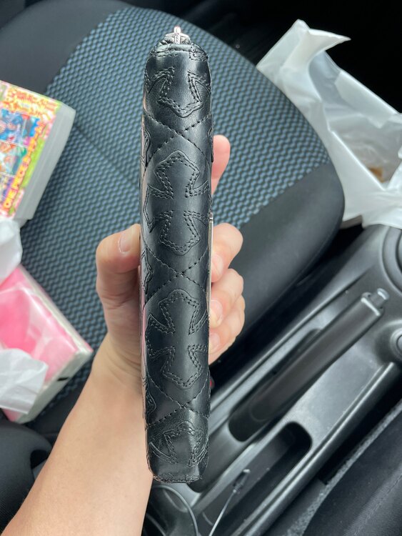 財布（ブランド財布・小物）の商品画像 - 査定依頼日：2025年4月28日 - 最高査定価格：100,000円