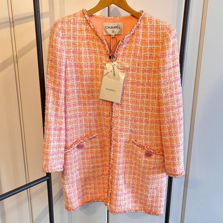 ツイードジャケット（古着・ファッション）の商品画像 - 査定依頼日：2026年1月21日 - 最高査定価格：100,000円