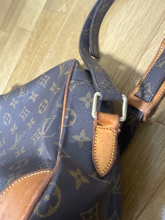 モノグラム　ナイル（ブランドバッグ）の商品画像 - 査定依頼日：2025年10月16日 - 最高査定価格：20,000円