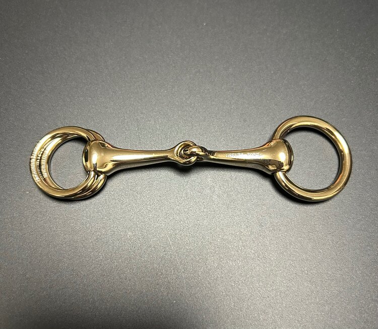 スカーフリング（ブランド財布・小物）の商品画像 - 査定依頼日：2025年4月30日 - 最高査定価格：10,500円