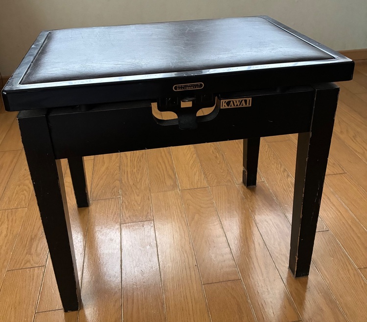 KS-3F M/Eツ（ピアノ・楽器・PA機材）の商品画像 - 査定依頼日：2025年9月25日 - 最高査定価格：5,000円