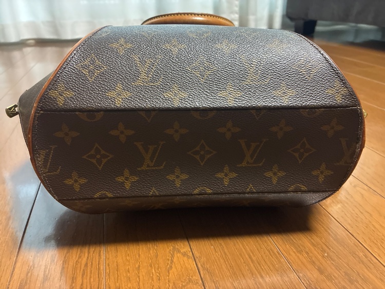 ルイヴィトン モノグラム （ブランドバッグ）の商品画像 - 査定依頼日：2026年4月1日 - 最高査定価格：150,000円