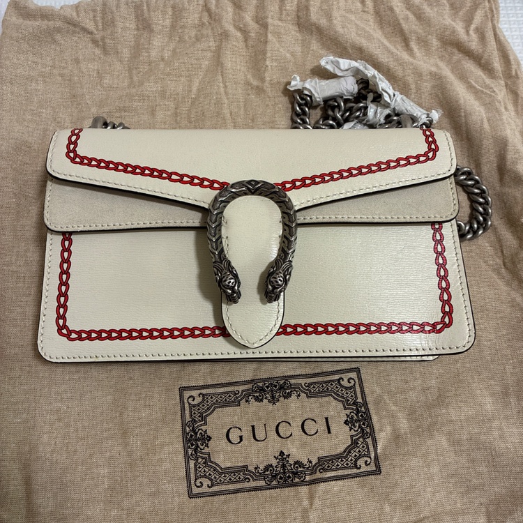  ディオニュソス スモール ショルダーバッグ ‎499623（ブランドバッグ）の商品画像 - 査定依頼日：2026年2月21日 - 最高査定価格：110,000円