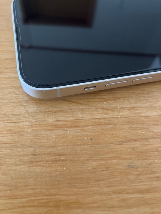 iPhone iPhone 14 Plus 128GB Softbank（スマホ）の商品画像 - 査定依頼日：2026年8月23日 - 最高査定価格：54,000円