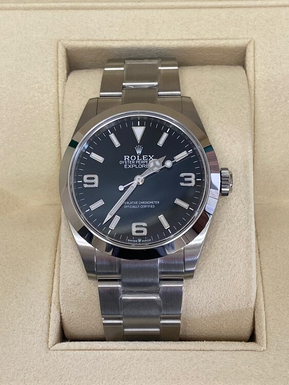 ロレックス エクスプローラー 22427（高級時計）の商品画像 - 査定依頼日：2025年5月1日 - 最高査定価格：1,330,000円