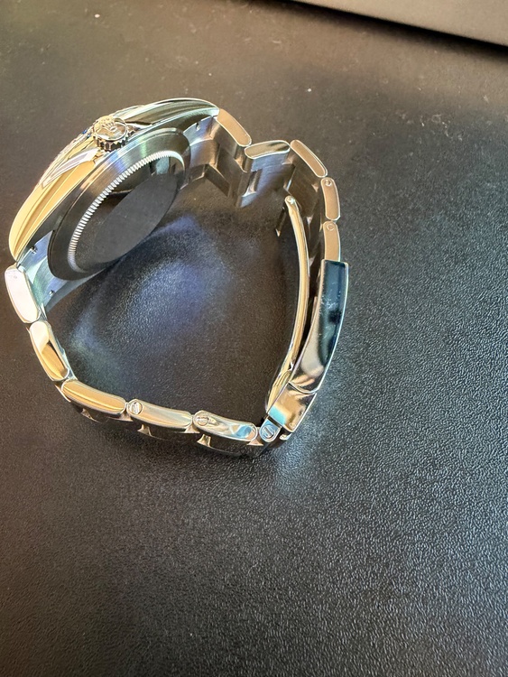 ロレックスデイトジャスト（高級時計）の商品画像 - 査定依頼日：2026年4月4日 - 最高査定価格：1,460,000円