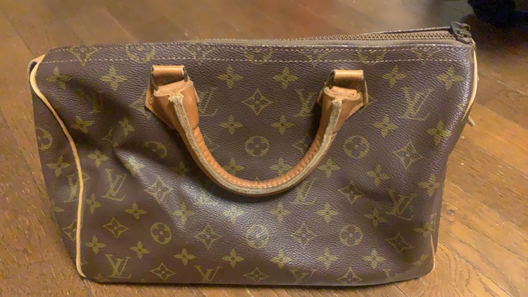 ルイヴィトン スピーディー （ブランドバッグ）の商品画像 - 査定依頼日：2025年10月6日 - 最高査定価格：25,000円