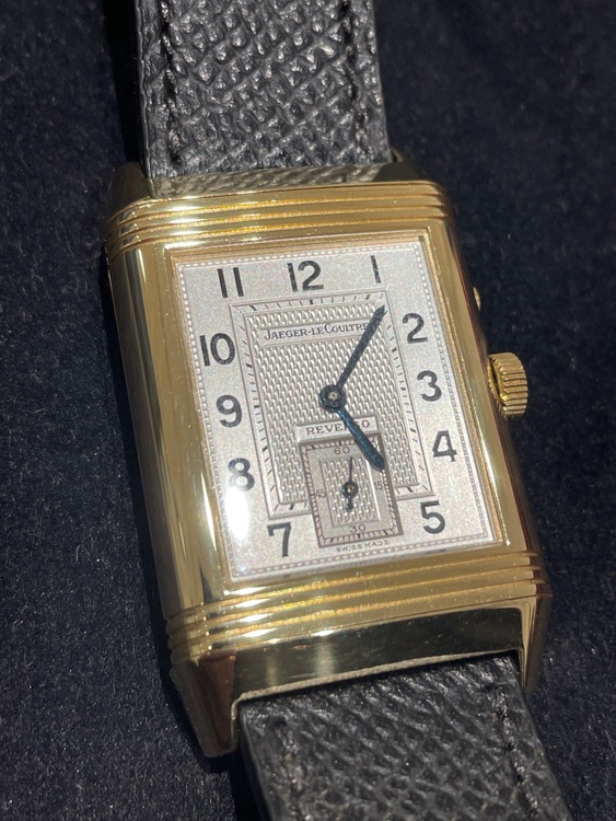 レベルソデュオK18YG（高級時計）の商品画像 - 査定依頼日：2025年12月4日 - 最高査定価格：1,400,000円