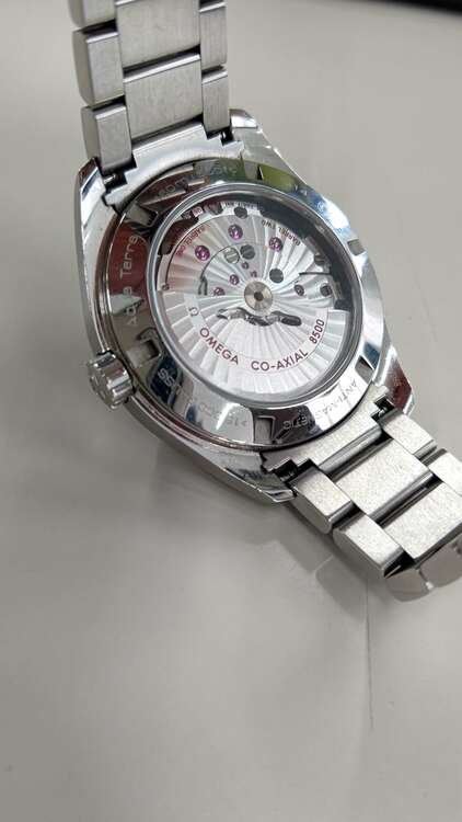 シーマスターアクアテラ150M マスターコーアクシャル ゴルフ（高級時計）の商品画像 - 査定依頼日：2025年3月27日 - 最高査定価格：420,000円