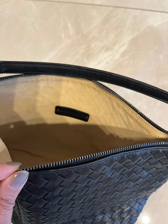 バック（ブランドバッグ）の商品画像 - 査定依頼日：2025年2月7日 - 最高査定価格：80,000円