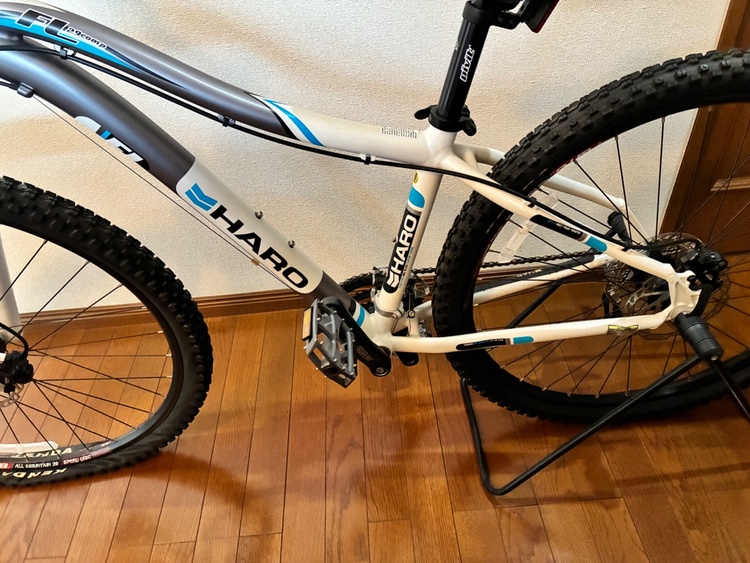 HARO Flightline29 comp（自転車）の商品画像 - 査定依頼日：2026年3月21日 - 最高査定価格：16,000円