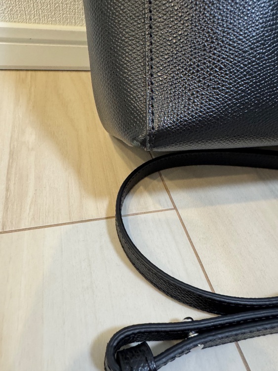 バーティカルカバスモールトートバッグ（ブランドバッグ）の商品画像 - 査定依頼日：2025年11月15日 - 最高査定価格：90,000円