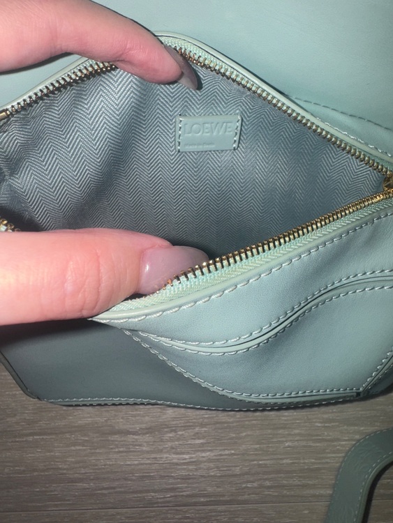 ロエベ　パズル（ブランドバッグ）の商品画像 - 査定依頼日：2025年8月13日 - 最高査定価格：130,000円