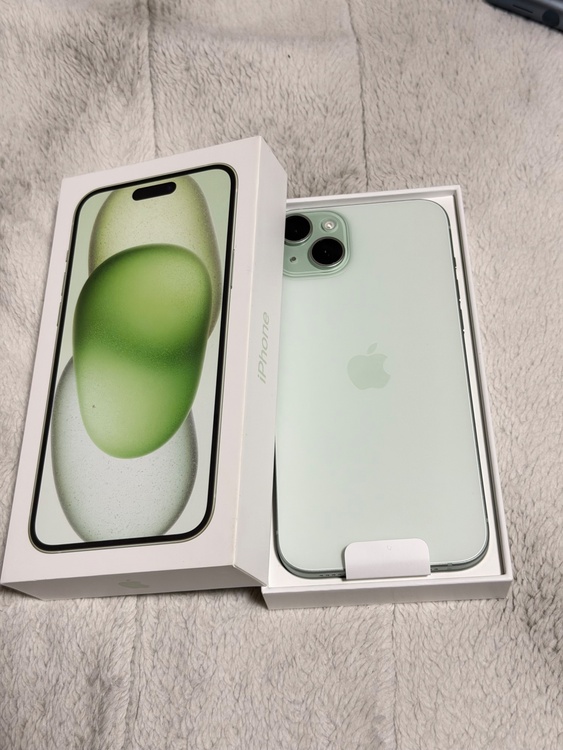 iPhone 15 Plus 256GB SIMフリー（スマホ）の商品画像 - 査定依頼日：2026年1月25日 - 最高査定価格：69,000円