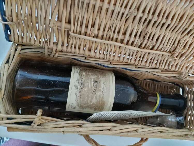 レゼルブラフィットロートシルト　プライベートリザーブコニャック（お酒）の商品画像 - 査定依頼日：2024年12月17日 - 最高査定価格：80,000円