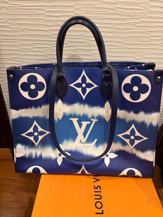 オンザゴー（ブランドバッグ）の商品画像 - 査定依頼日：2026年4月21日 - 最高査定価格：100,000円