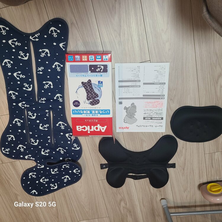 アプリカ スムーヴ（ベビー用品）の商品画像 - 査定依頼日：2026年6月13日 - 最高査定価格：3,000円
