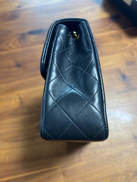 シャネルミニマトラッセ ラムスキン（ブランドバッグ）の商品画像 - 査定依頼日：2025年6月26日 - 最高査定価格：450,000円