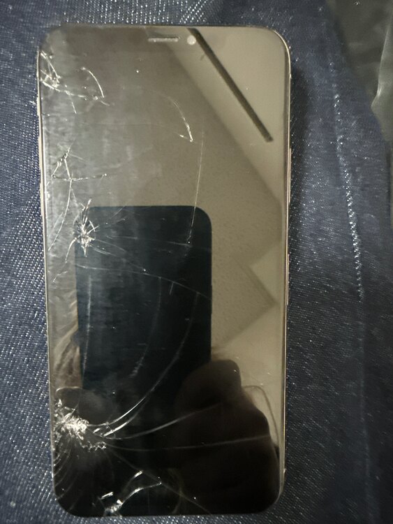 iPhoneX（スマホ）の商品画像 - 査定依頼日：2025年3月14日 - 最高査定価格：7,800円