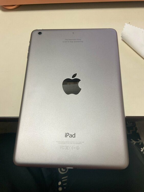 ME856J/A（PC・タブレット）の商品画像 - 査定依頼日：2025年12月22日 - 最高査定価格：1,000円