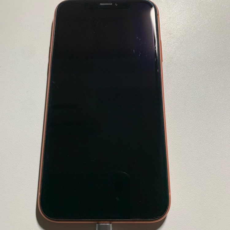 iPhone iPhoneXR 128GB SIMフリー（スマホ）の商品画像 - 査定依頼日：2026年9月29日 - 最高査定価格：7,500円