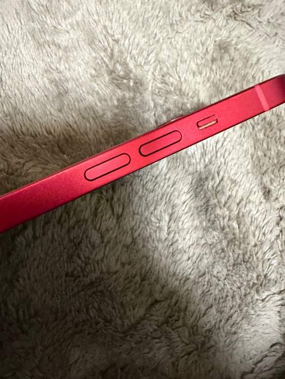 iPhone 13 128GB SIMフリー（スマホ）の商品画像 - 査定依頼日：2026年4月26日 - 最高査定価格：28,000円