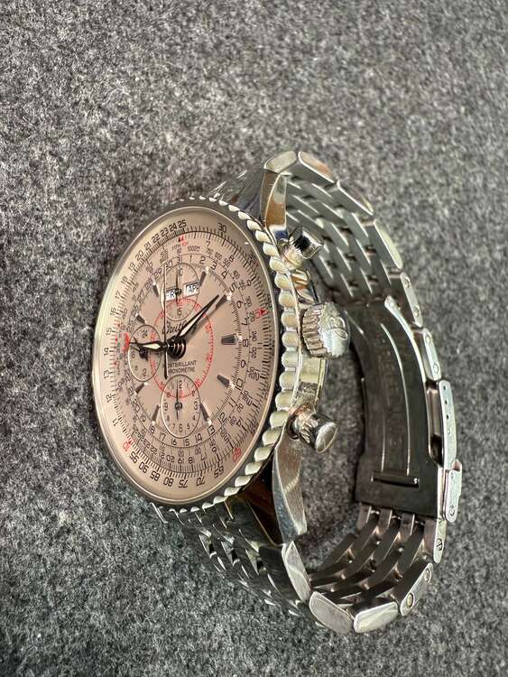 A213G18NP（高級時計）の商品画像 - 査定依頼日：2025年5月26日 - 最高査定価格：420,000円