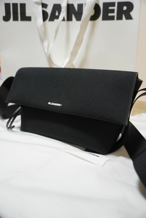 ジルサンダーutility（ブランドバッグ）の商品画像 - 査定依頼日：2025年6月26日 - 最高査定価格：100,000円