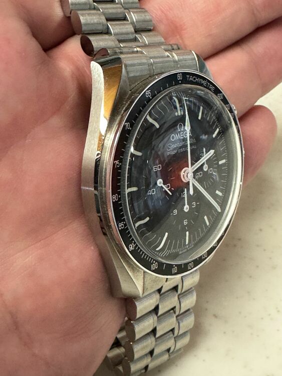 スピードマスター ムーンウォッチ プロフェッショナル マスター クロノメーター（高級時計）の商品画像 - 査定依頼日：2025年7月7日 - 最高査定価格：720,000円