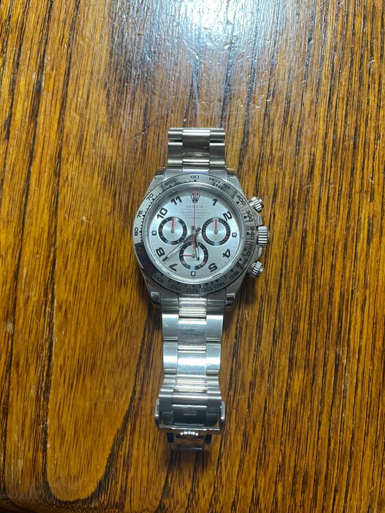 ロレックス デイトナ （高級時計）の商品画像 - 査定依頼日：2025年1月18日 - 最高査定価格：3,500,000円