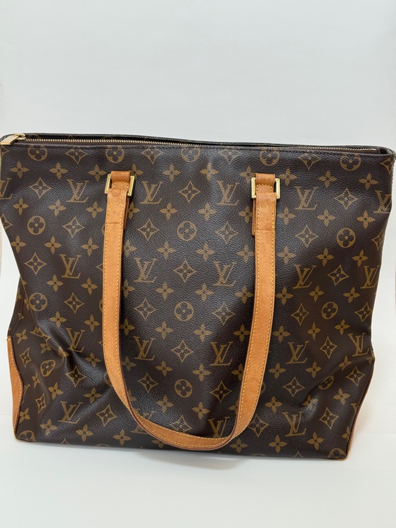 トートバッグ（ブランドバッグ）の商品画像 - 査定依頼日：2025年9月9日 - 最高査定価格：30,000円