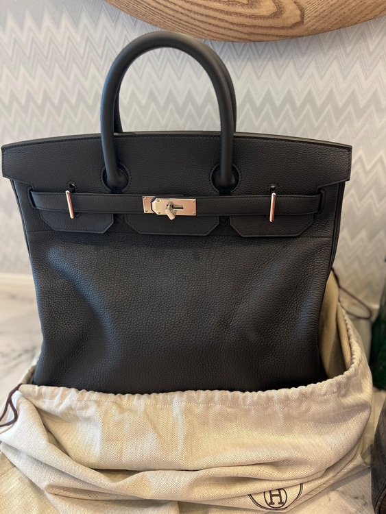 エルメス バーキン （ブランドバッグ）の商品画像 - 査定依頼日：2025年7月11日 - 最高査定価格：2,200,000円