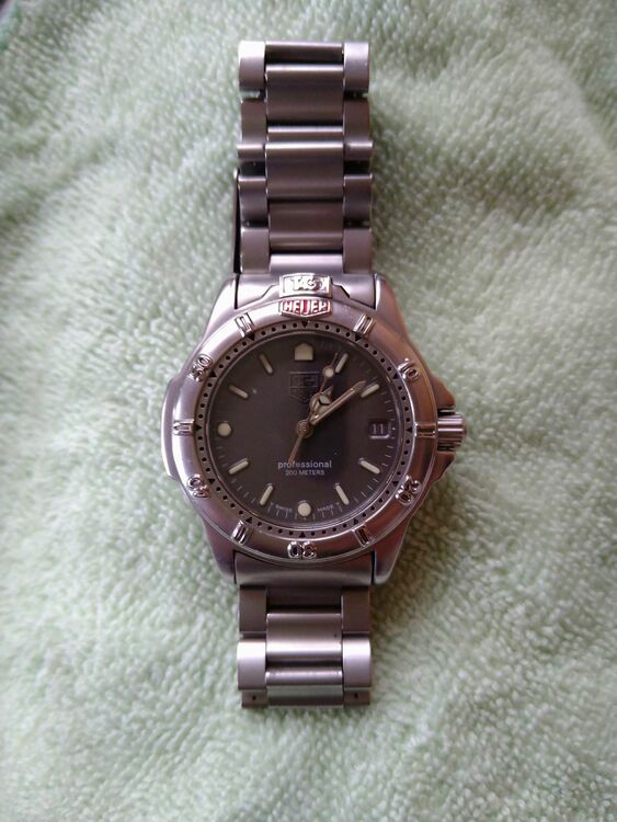 タグホイヤー その他 （高級時計）の商品画像 - 査定依頼日：2025年11月13日 - 最高査定価格：30,000円